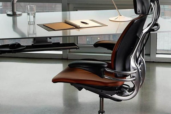 In SPOTLIGHT : FREEDOM Office Chair by Humanscale®