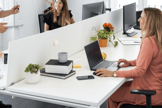 Office Desks: The Complete Buyer’s Guide for Australian Workplaces