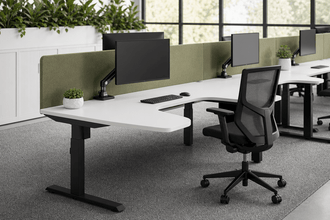 Office Workstations for Hot Desking: 2026 Buying Guide
