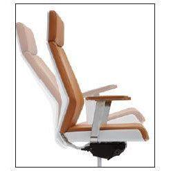 Executor IV Luxury Leather Chair - Office Furniture Company 