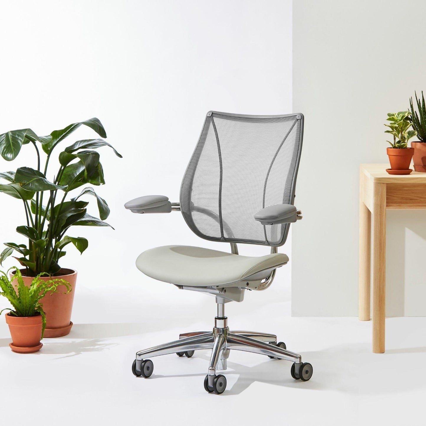 Humanscale Liberty Mesh Chair in White - Office Furniture Company 