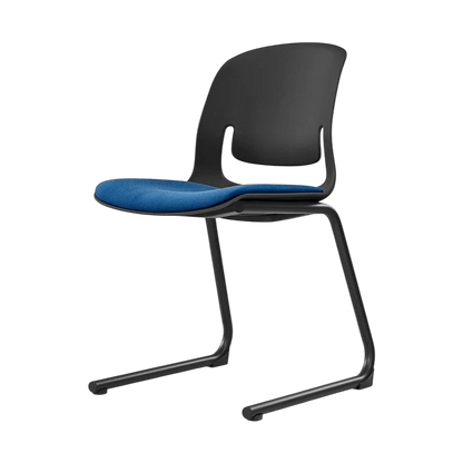 Palette Reverse Cantilever Chair Black Black PU