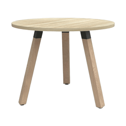 Plantation Round Meeting Table 900 Round (3 Legs) / New Oak